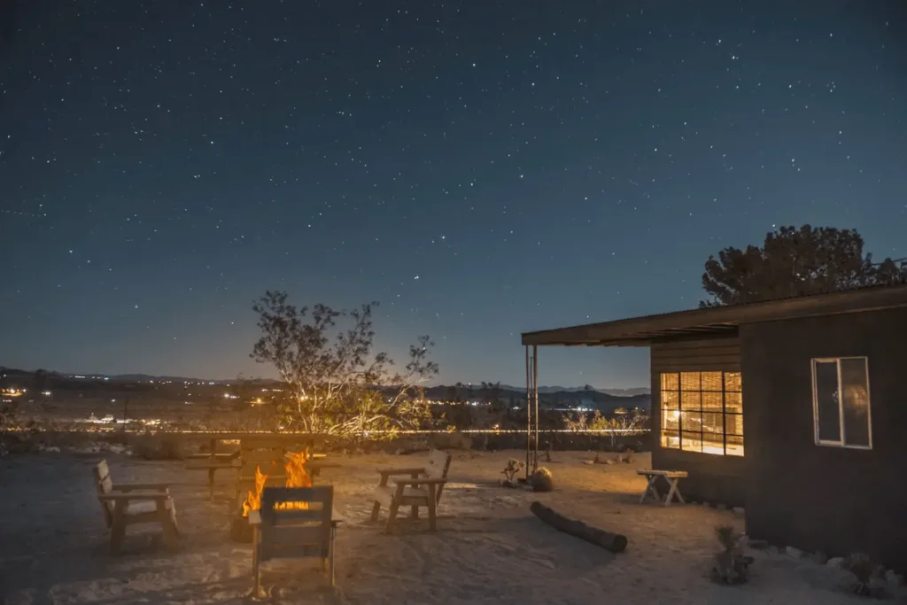 cabins in Joshua Tree 