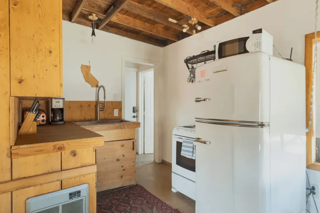 cabins in Joshua Tree 