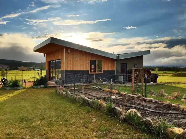 Modern Bale & Butterfly Bungalow rental with slanted roof and garden near Rapid City, South Dakota Black Hills