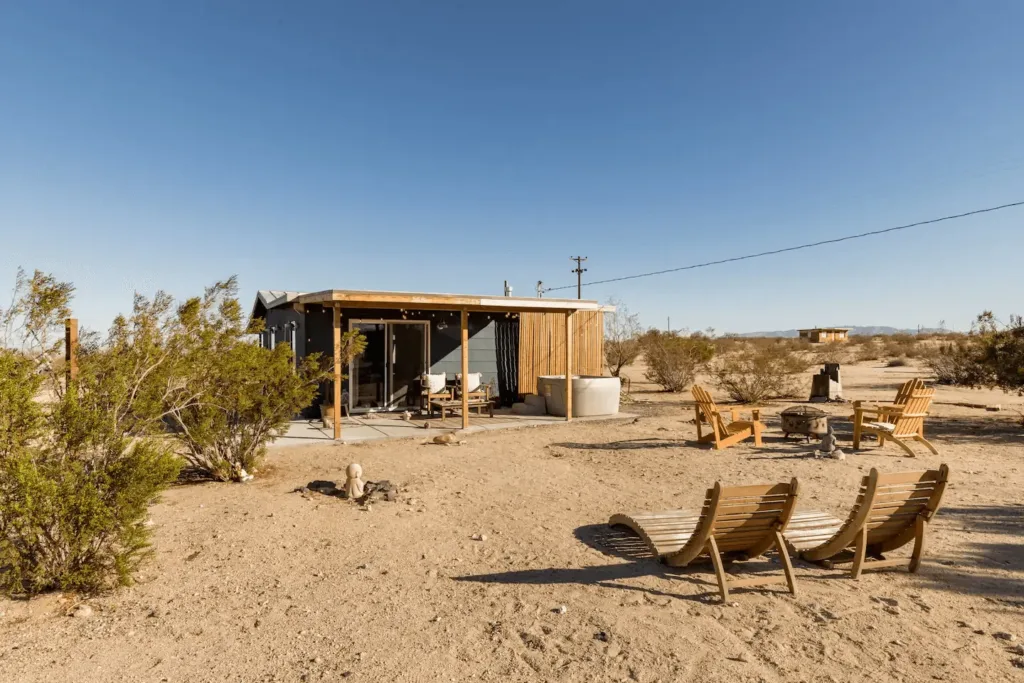 cabins in Joshua Tree 