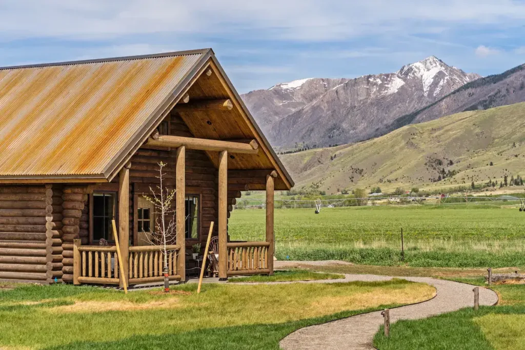 Beautiful Log Cabin - Paradise Valley