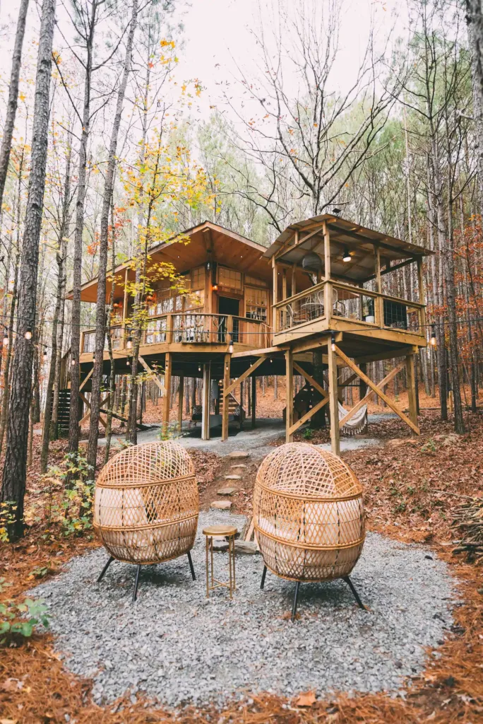 Wanderlust at Firefly Treehouses
Treehouse Rentals Across the USA