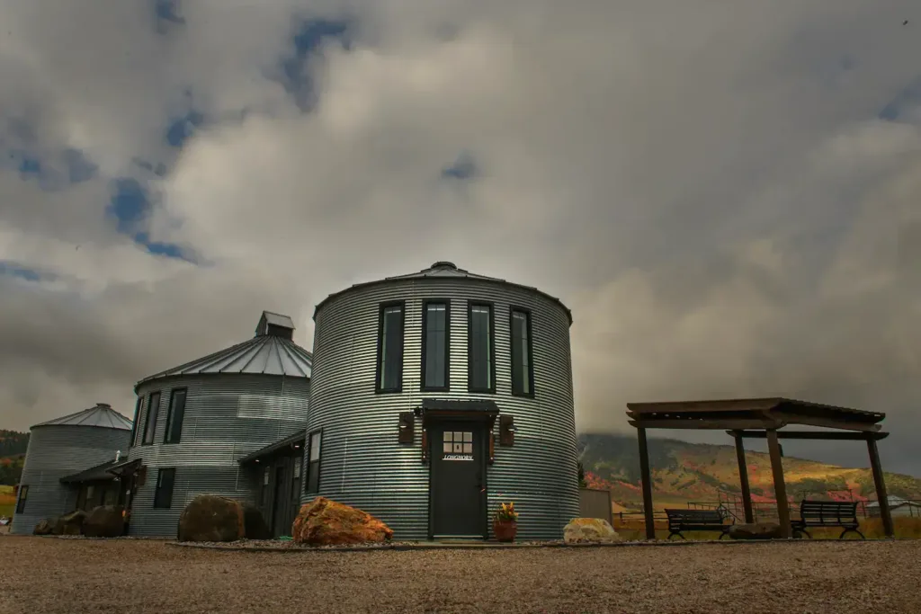 28. The Longhorn Silo House - Lava Hot Springs Idaho - Grain Silo Rental