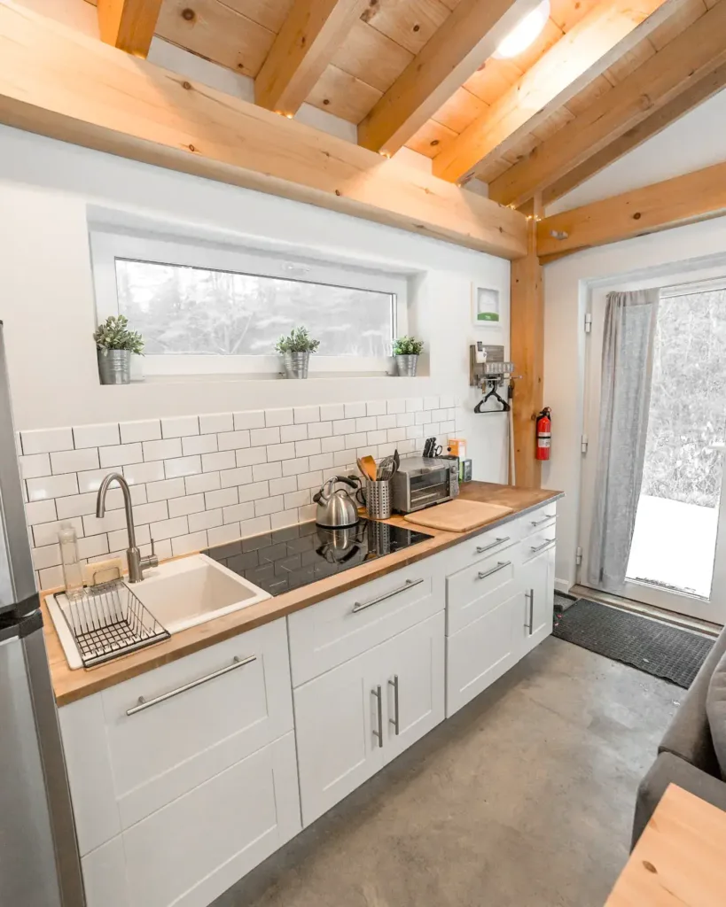 Honeycrisp 2 Bedroom Tiny House