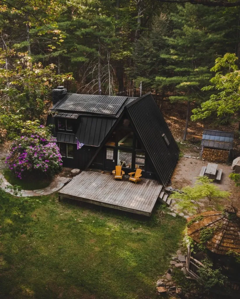 Romantic Black A-Frame House in Catskil