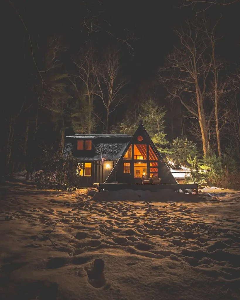 Romantic Black A-Frame House in Catskil