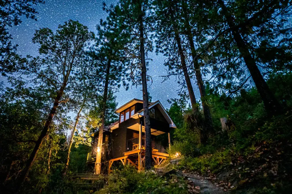 Crater Lake Cabin Rentals