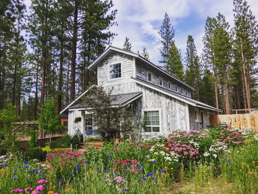 Crater Lake Cabin Rentals