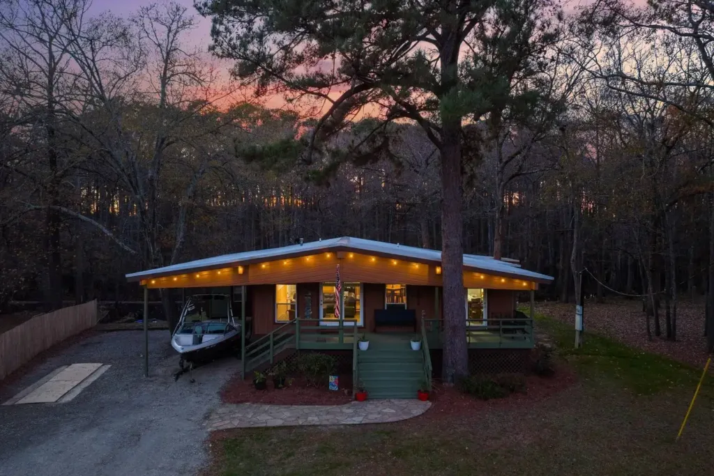 Cozy Caddo Lake Cabin with Bayou Access - Caddo Lake cabin rentals