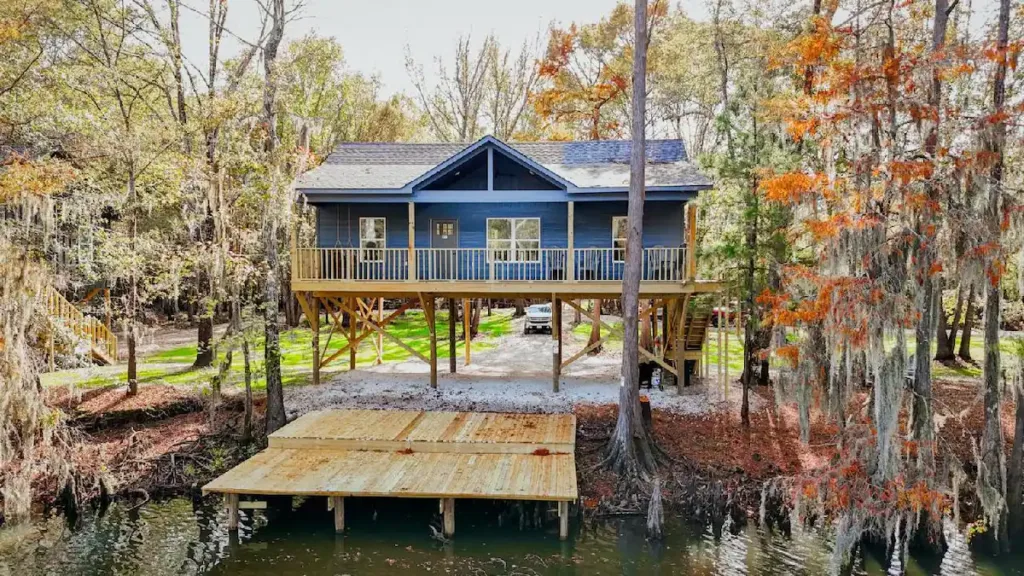 The Lily Pad - Luxurious Caddo Lake Escape - Caddo Lake cabin rentals