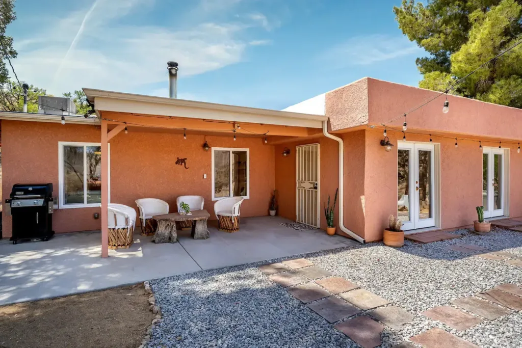 Hawk's View Cabin - Joshua Tree Cabin Rentals