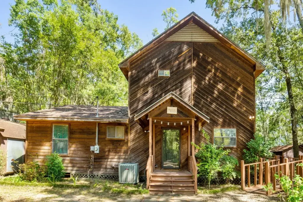 The Renewed 5-Star Caddo Lake Getaway - Caddo Lake cabin rentals