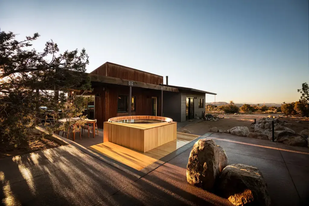 Juniper Cabin - Joshua Tree (brand new cabin rentals in Joshua Tree)