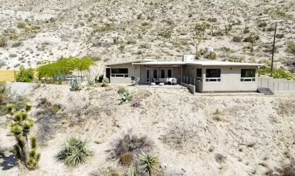 Terra Vista - Modern Oasis of Yucca Valley - Joshua Tree Cabin Rentals