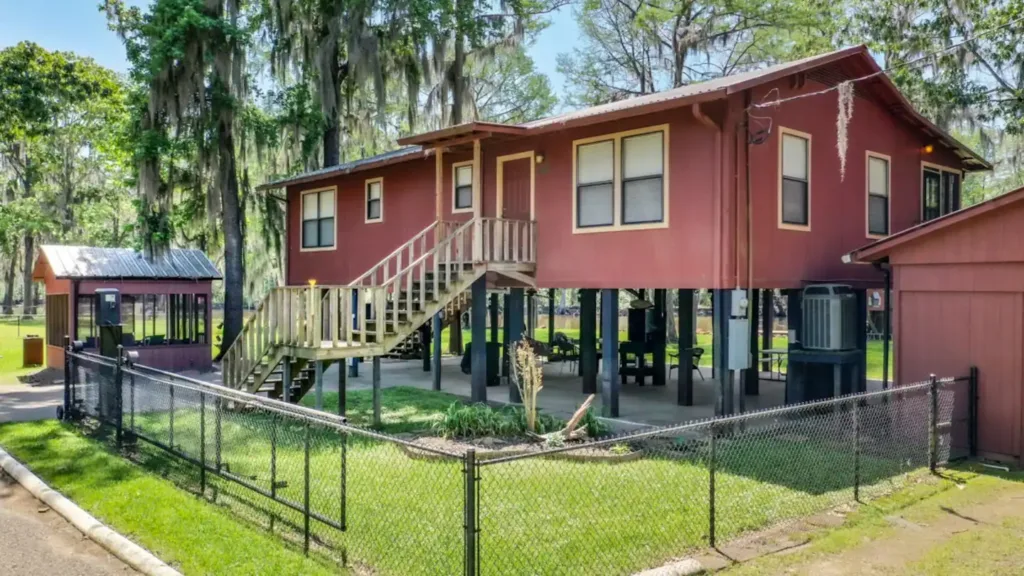 The Camp Caddo Lake - Caddo Lake cabin rentals