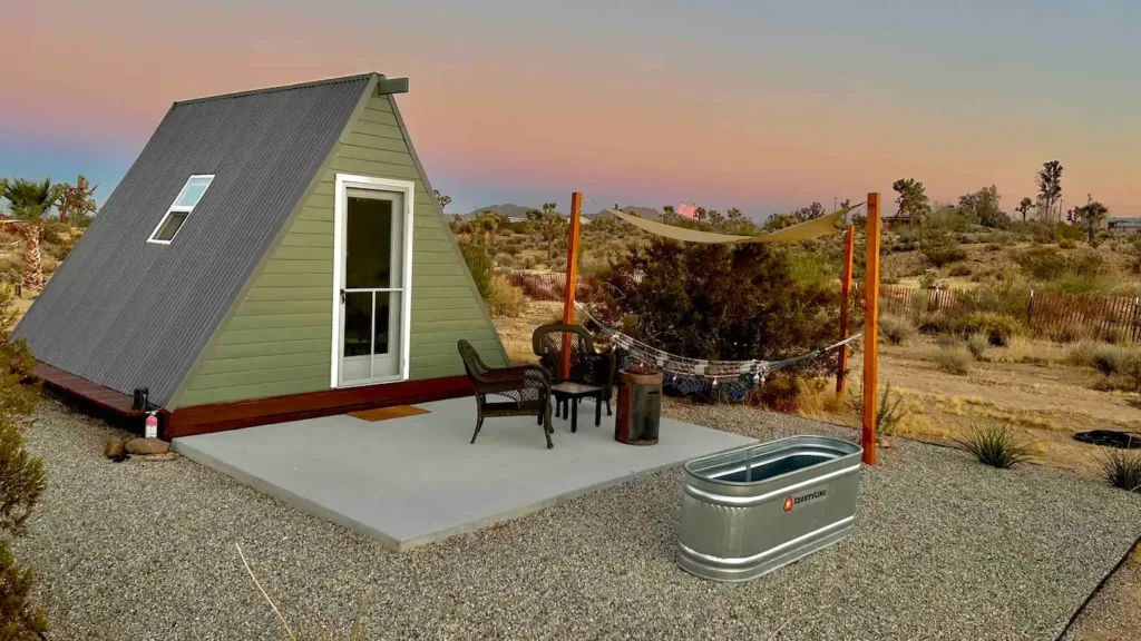 Doug's Corner - Joshua Tree Cabin Rentals