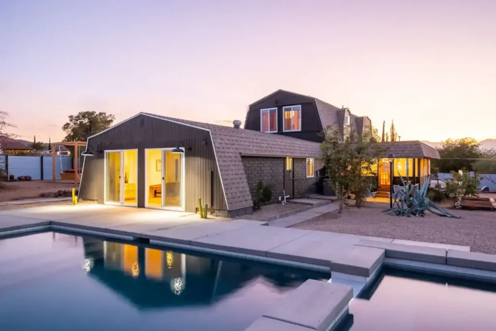 Desert Barn House - Perfect Oasis in Joshua Tree