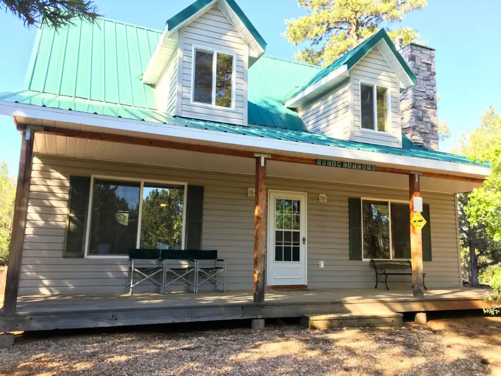 Zion and Bryce family cabin - cabin rentals near Bryce Canyon

