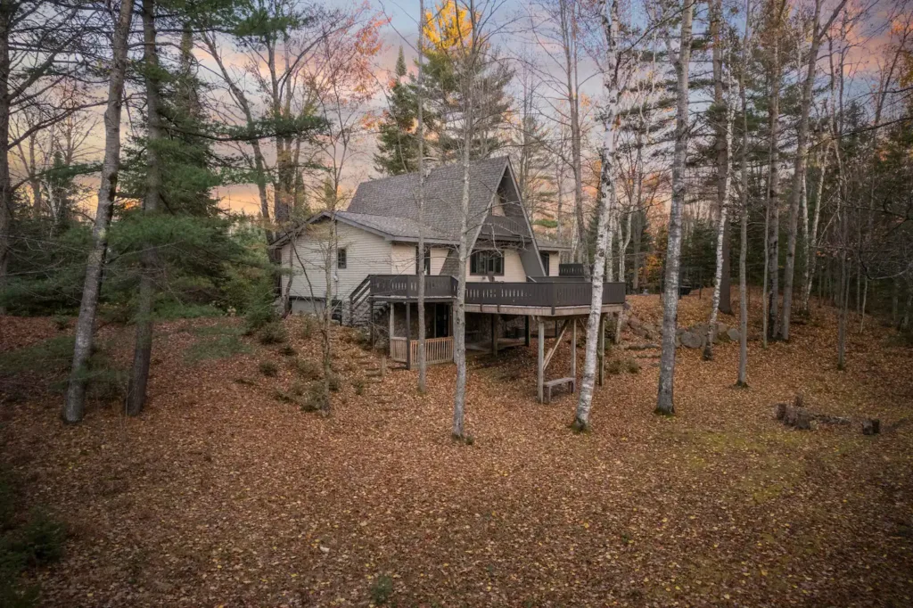 Family-Friendly Chalet - A-frame cabins on Mackinac Island