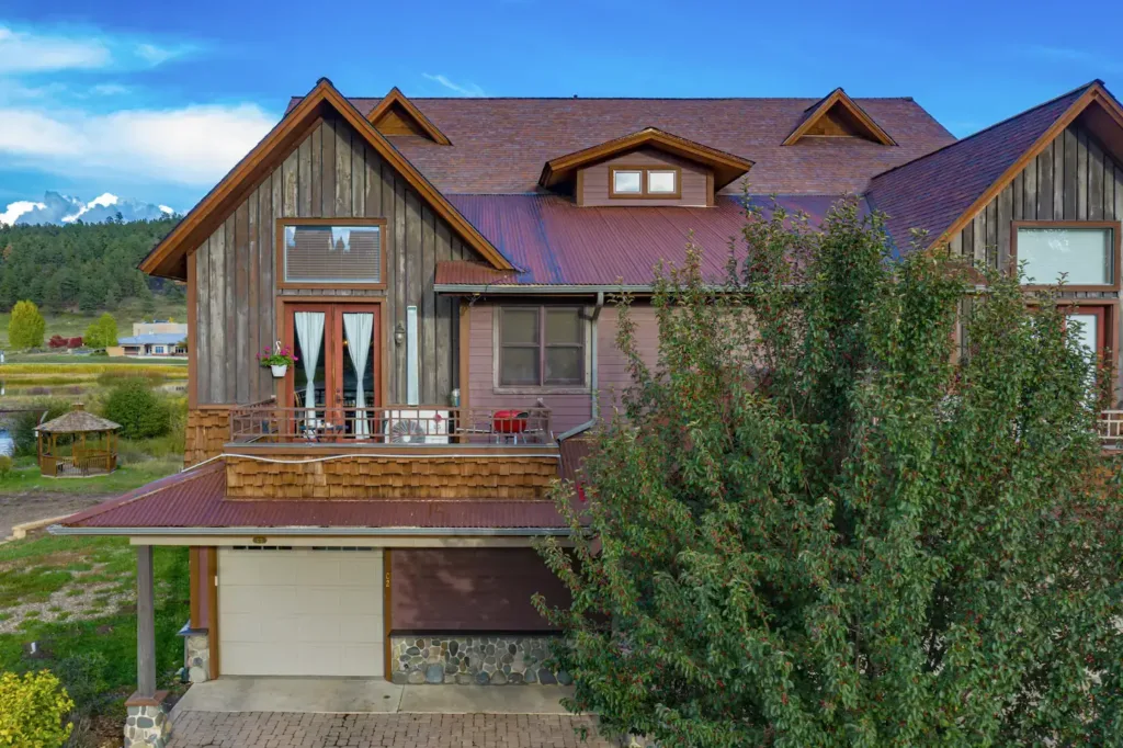 Riverfront Home - Best cabin rentals in Colorado