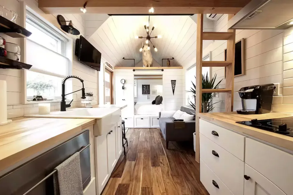 2br Tiny House - Top 10% of homes