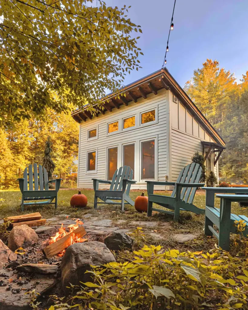 Honeycrisp Cottage - A Tiny Timber Frame