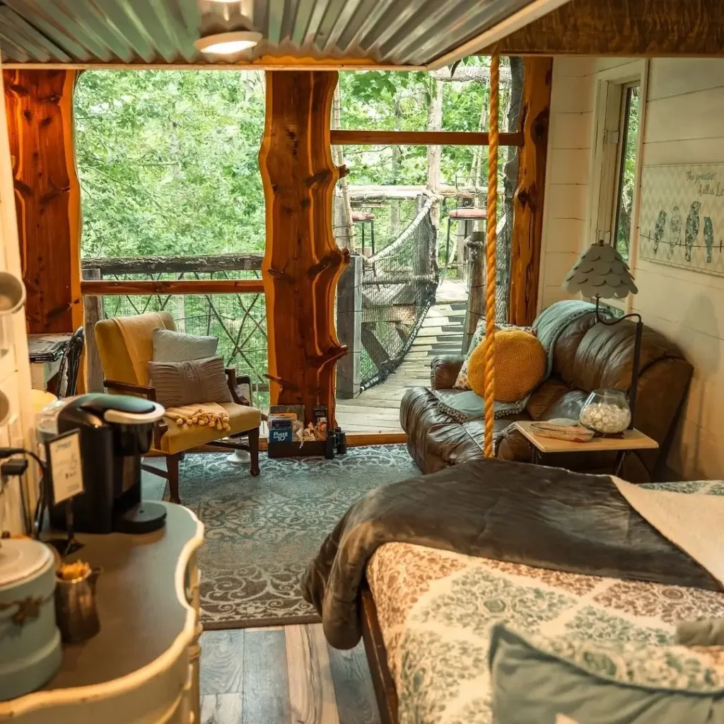 Whippoorwill Treehouse Retreat