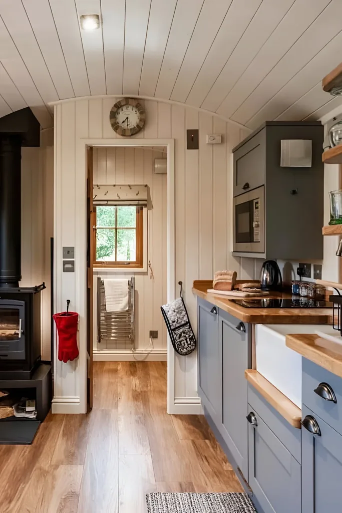 Tiny House Interior Ideas 21