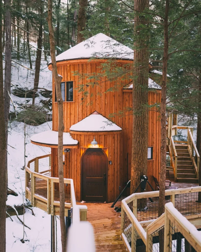 Dreamy round treehouse cabin with multiple levels.